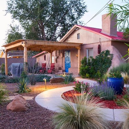 Casa La Huerta Villa Albuquerque Exterior photo