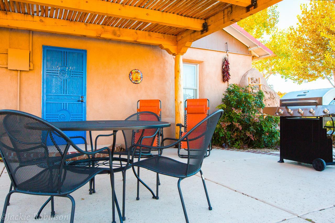 Casa La Huerta Villa Albuquerque Exterior photo